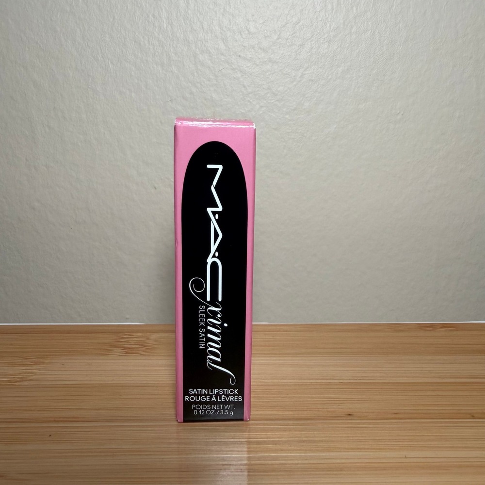 MAC MACximal Sleek Satin Lipstick 821 Pink Peppermint 0.12oz NIB